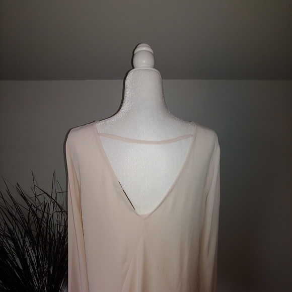 Chloe K Blouse - Picture 6 of 10